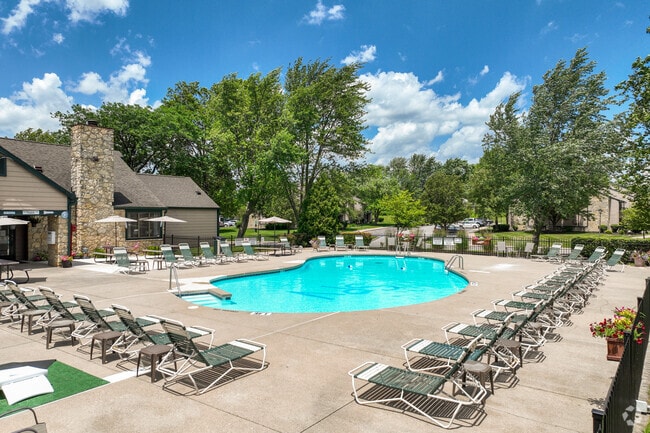 Building Photo - Stone Pointe Village Rental