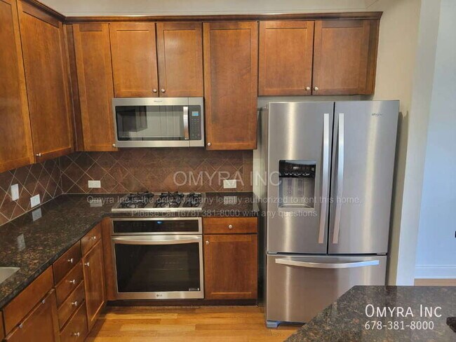 Photo - 655 Mead St SE