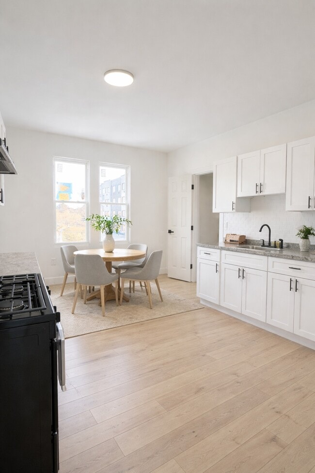 Photo - 124 Washington Ave Unit 2B