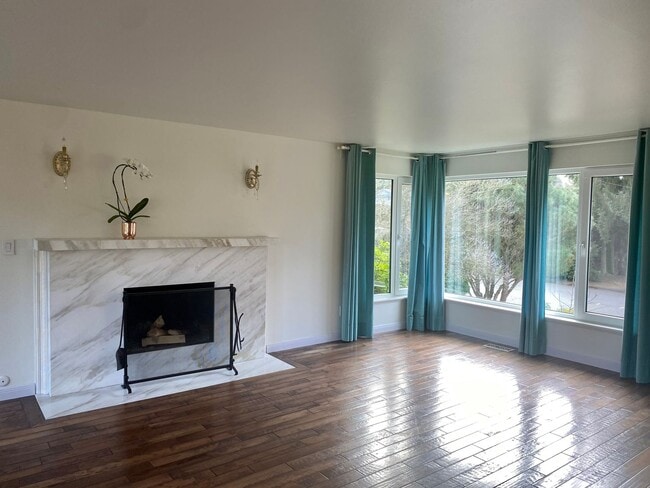 Photo - 6310 123rd Ave SE