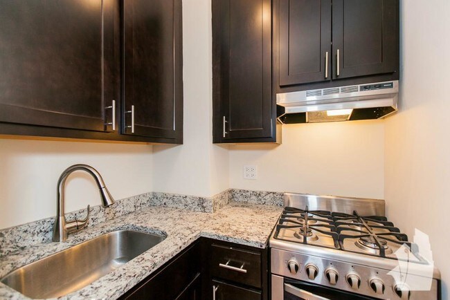 Photo - 612 W Patterson Ave Unidad 705