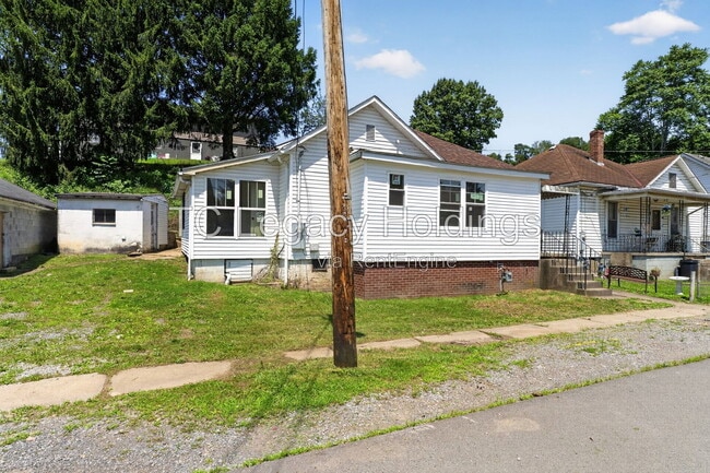 Photo - 87 Crisfield St