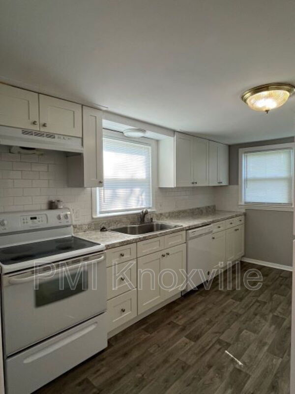 Photo - 3089 Washington Pike Unit Apt A