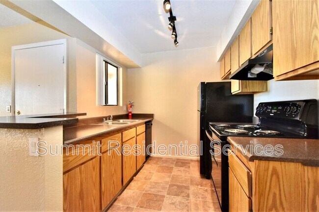 Photo - 811 E Prince Rd Unit 209