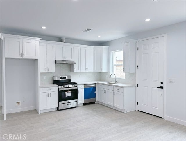 Photo - 15846 Hayland St Apartamento