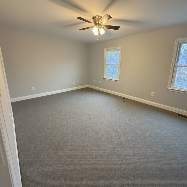 Photo - 126 E Hammaker St