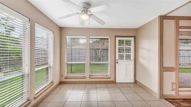 Photo - 10919 Paulwood Dr