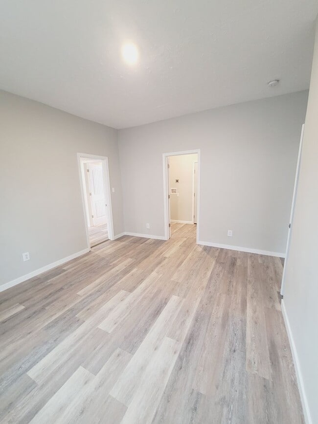 Photo - 1114 Bedford Ave Unidad 1