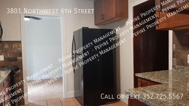 Photo - 3801 NW 6th St