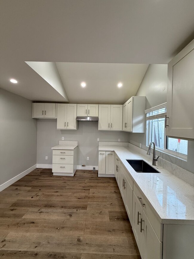 Photo - 142 Unit 4411