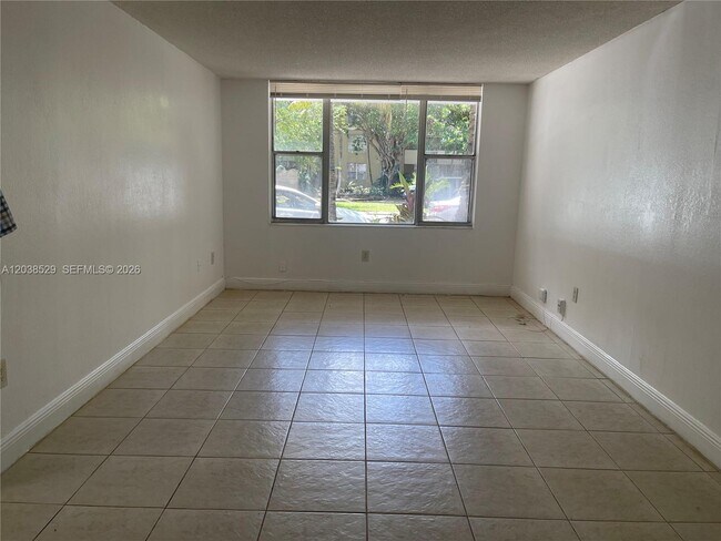 Photo - 1805 Sans Souci Blvd Unidad 113