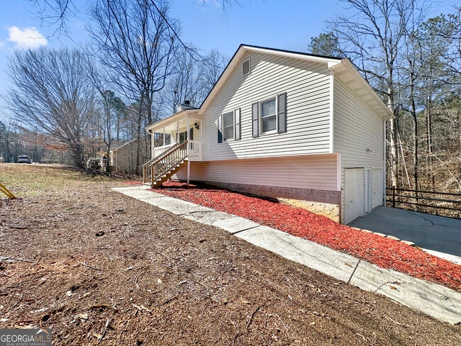 Photo - 209 Wesley Mill Ln
