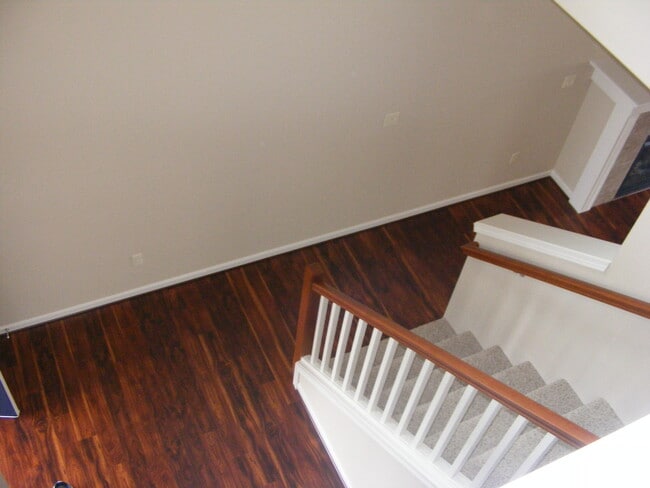 Photo - 4 bedroom plus a den in Puyallup