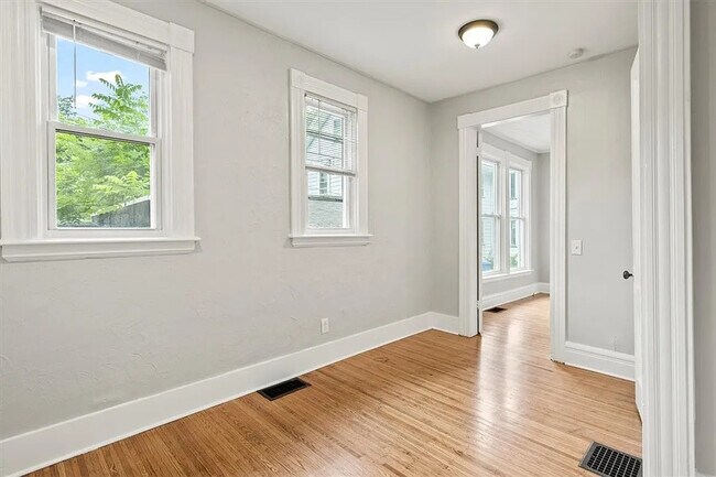 165 Thurston Rd Unit 165 Thurston
