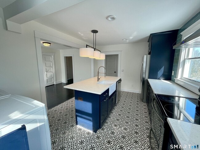 Photo - 29 Washington Ave Unit B