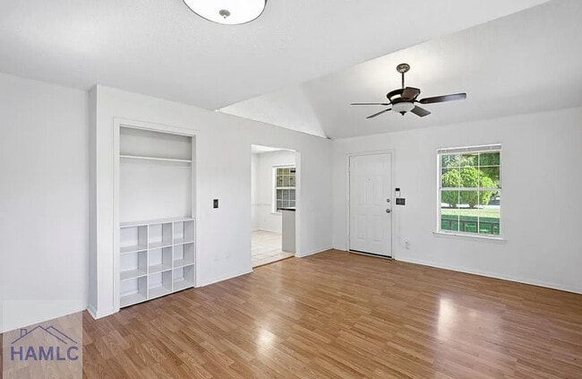 Photo - 664 Windhaven Dr