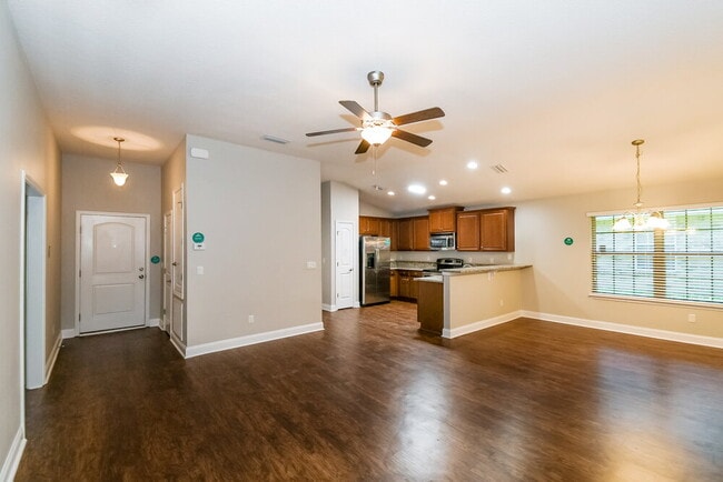 Photo - 2195 Thornbrook Dr