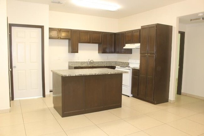 Photo - 3118 Garfield St Unidad 3