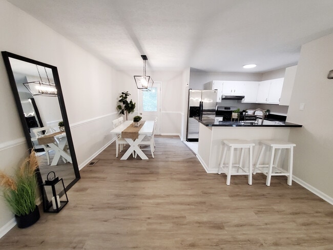 Room in House on Henslowe Dr