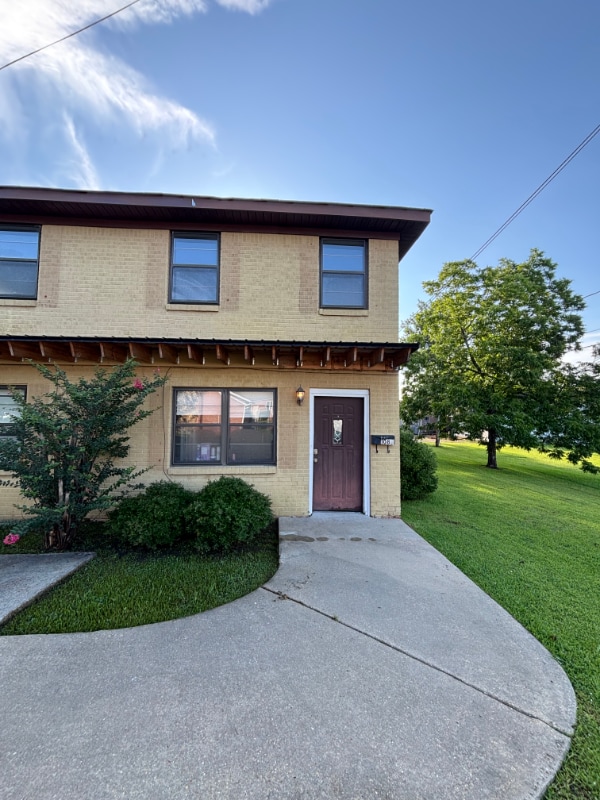 Photo - 108 Roosevelt Ave Townhome