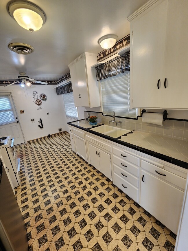 Photo - 2119 Wingland Dr