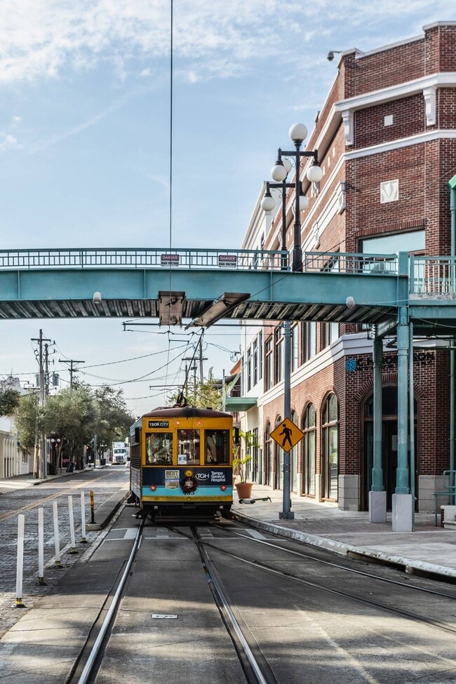 Lector 85 Apartments Ybor City, FL
