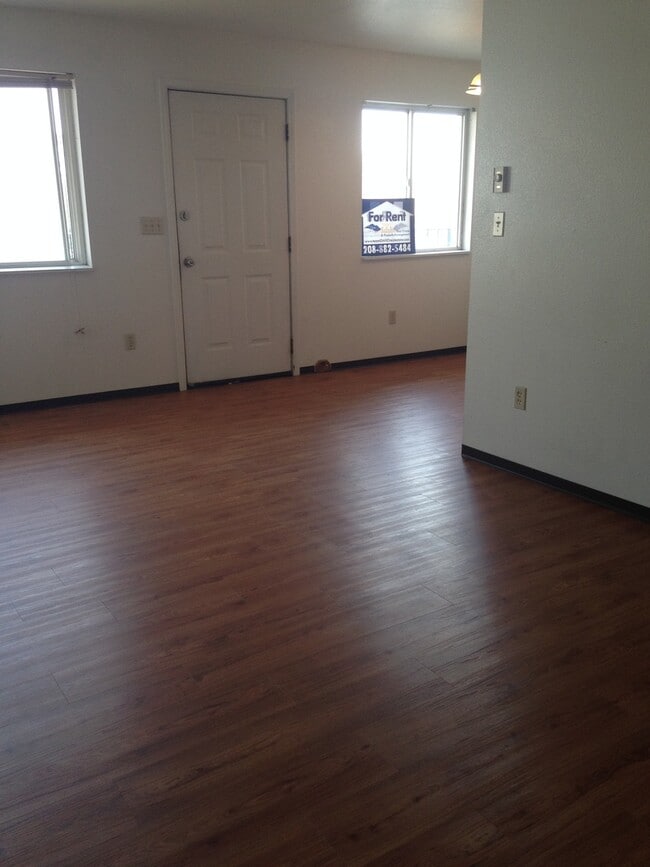 Photo - 1605 Levick St Unidad 4