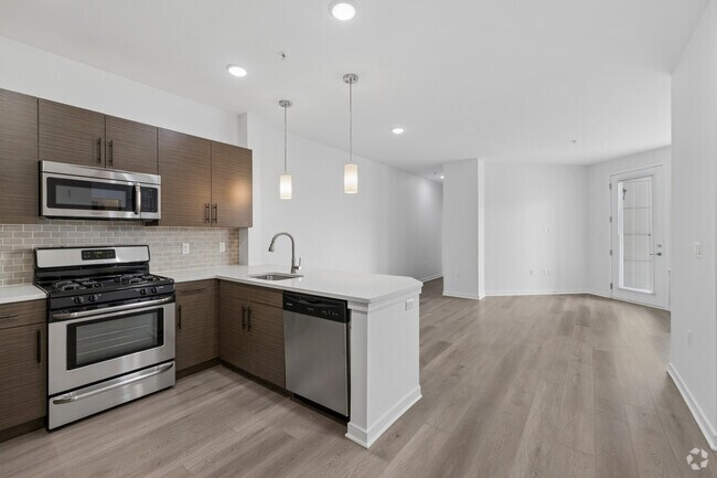 2BR, 2BA - 1,100SF - Kitchen/Living Room