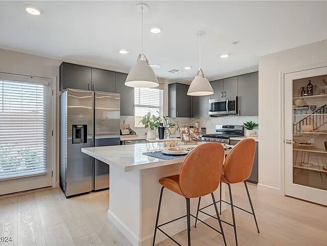 Photo - 915 Cadence Vw Wy