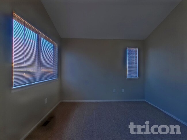 Photo - 1448 Sunnyside St