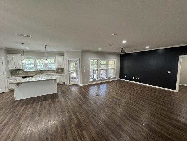 Photo - Available now FOR RENT in Dothan, AL!!