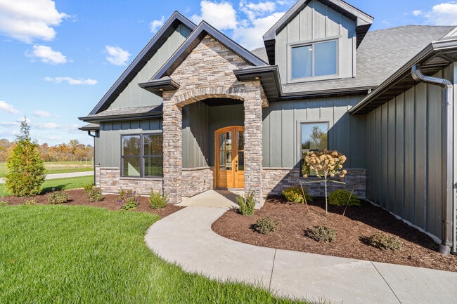 2801 Easley Cabin Cir