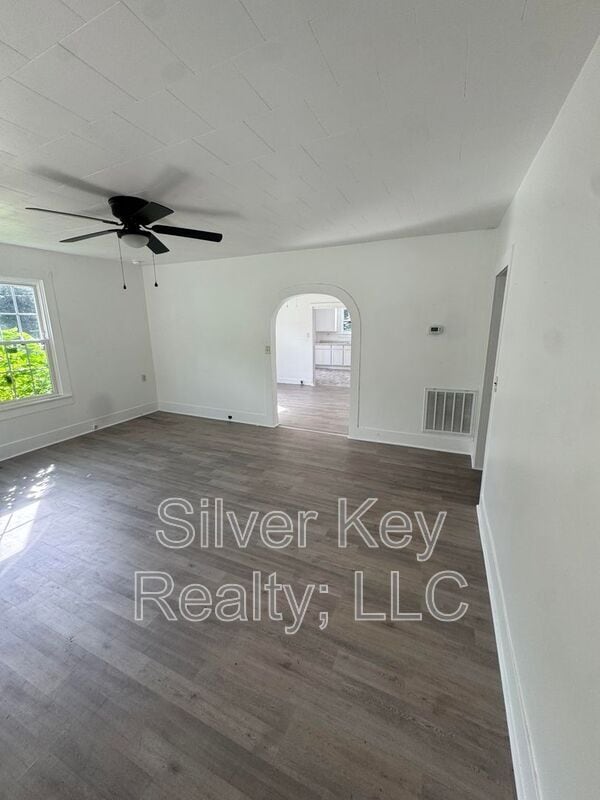 Photo - 307 Wabash St