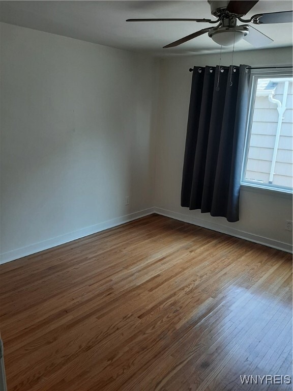 Photo - 131 Kamper Ave