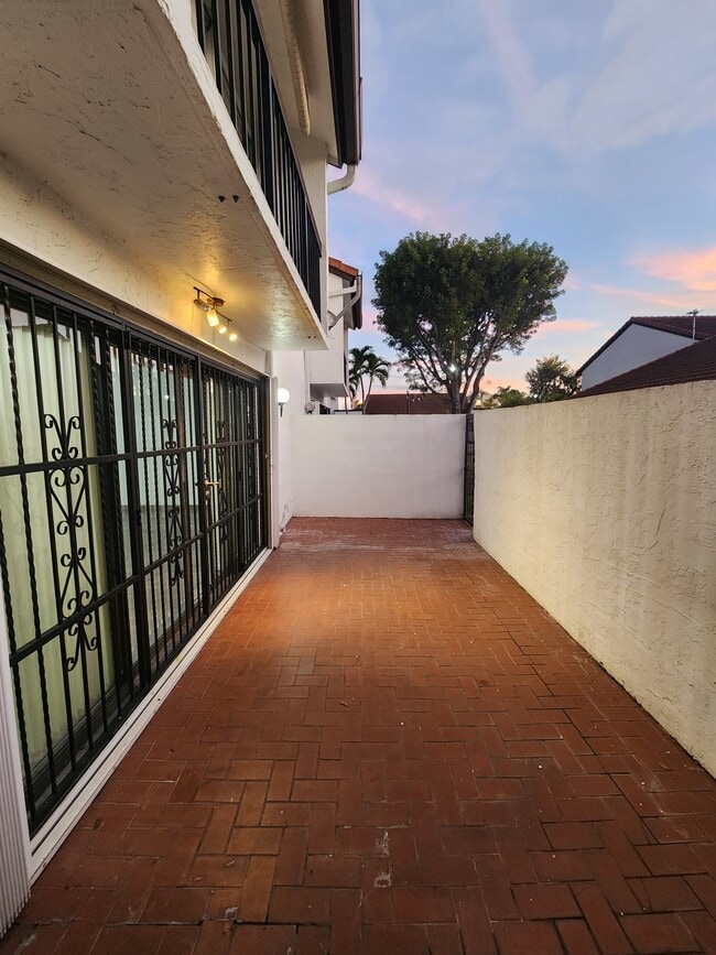 Photo - 1461 SW 124th Ct