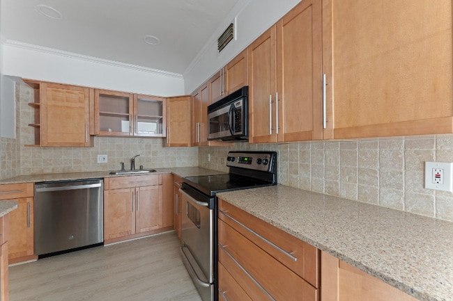 Photo - 1150 Madruga Ave Unidad A201