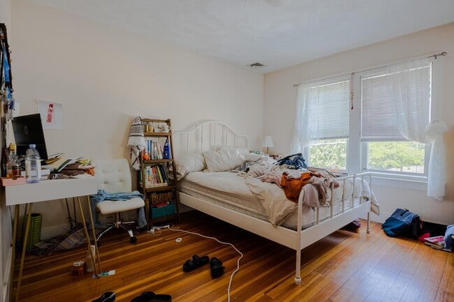 Photo - 130 Capen St Unit 130