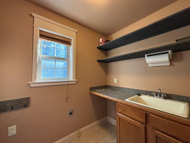 Photo - 1120 Idaho St
