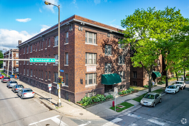 Building Photo - 2876 Humboldt Ave S Rental