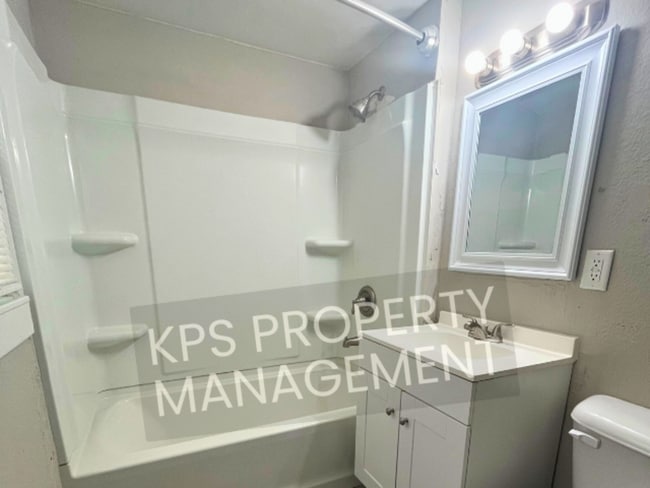 Photo - 1102 S Elizabeth St