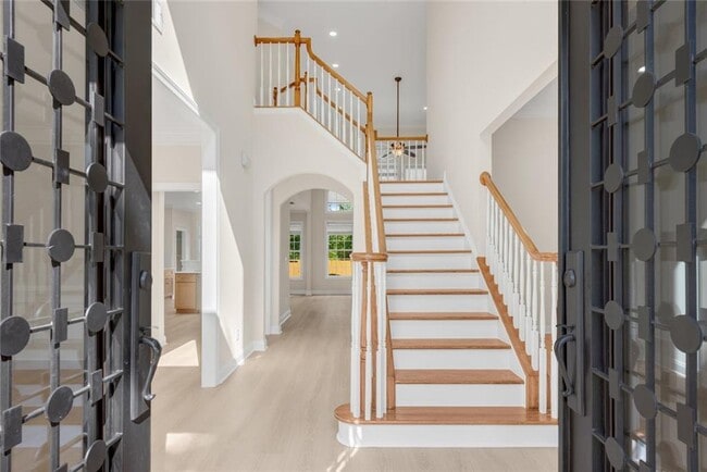 105 Parkside Close