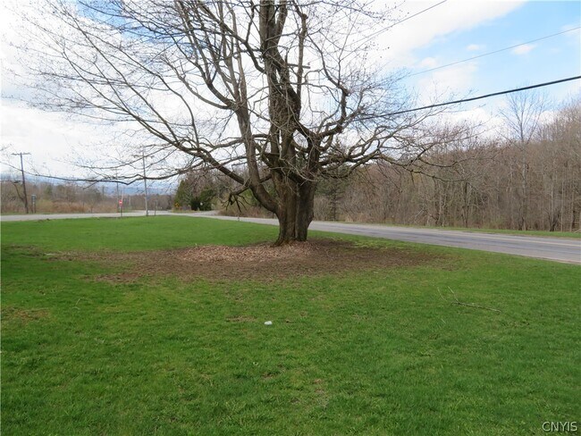 Photo - 6460 Trenton Rd