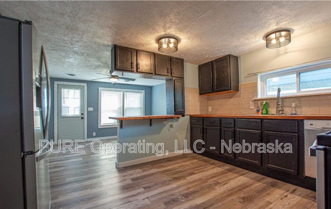Photo - 1230 State St