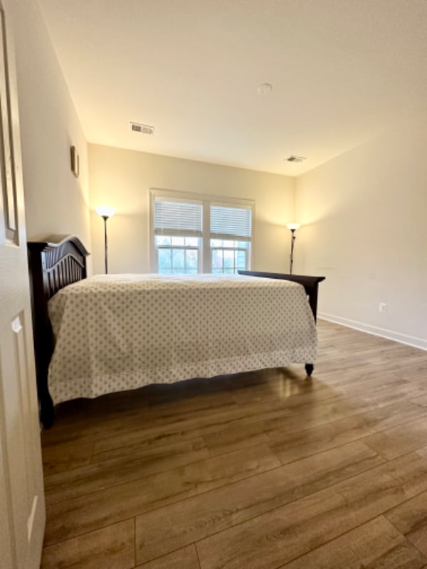Photo - 16521 Louisville Pl