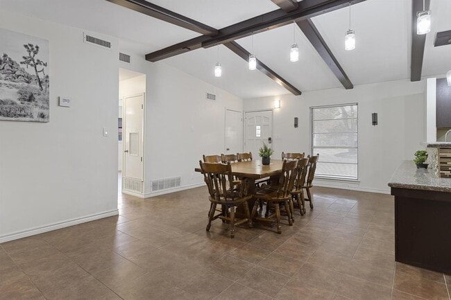 Photo - 8407 Deer Haven Dr