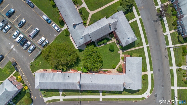 73 Seaton Rd