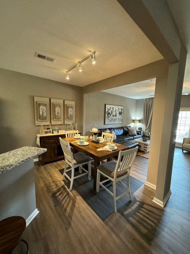 Photo - 1032 Farm to Market Road 2931 Apt #117, Au... Unidad 117