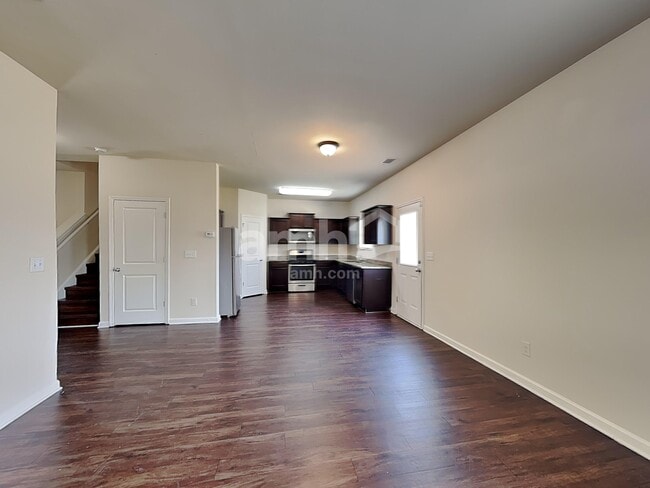 Photo - 4104 Dale Dr SE