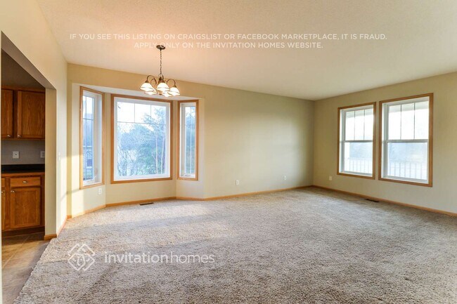 Photo - 13312 Tulip St NW