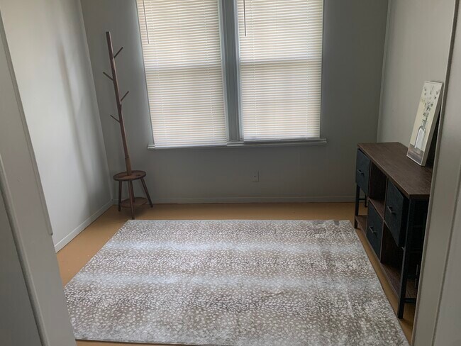 Photo - 19 Hartzell Ave